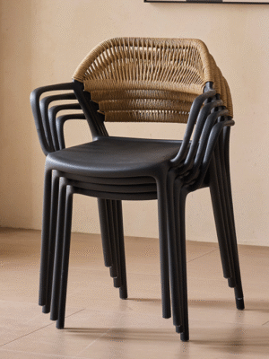 Outdoor & balcony chairs