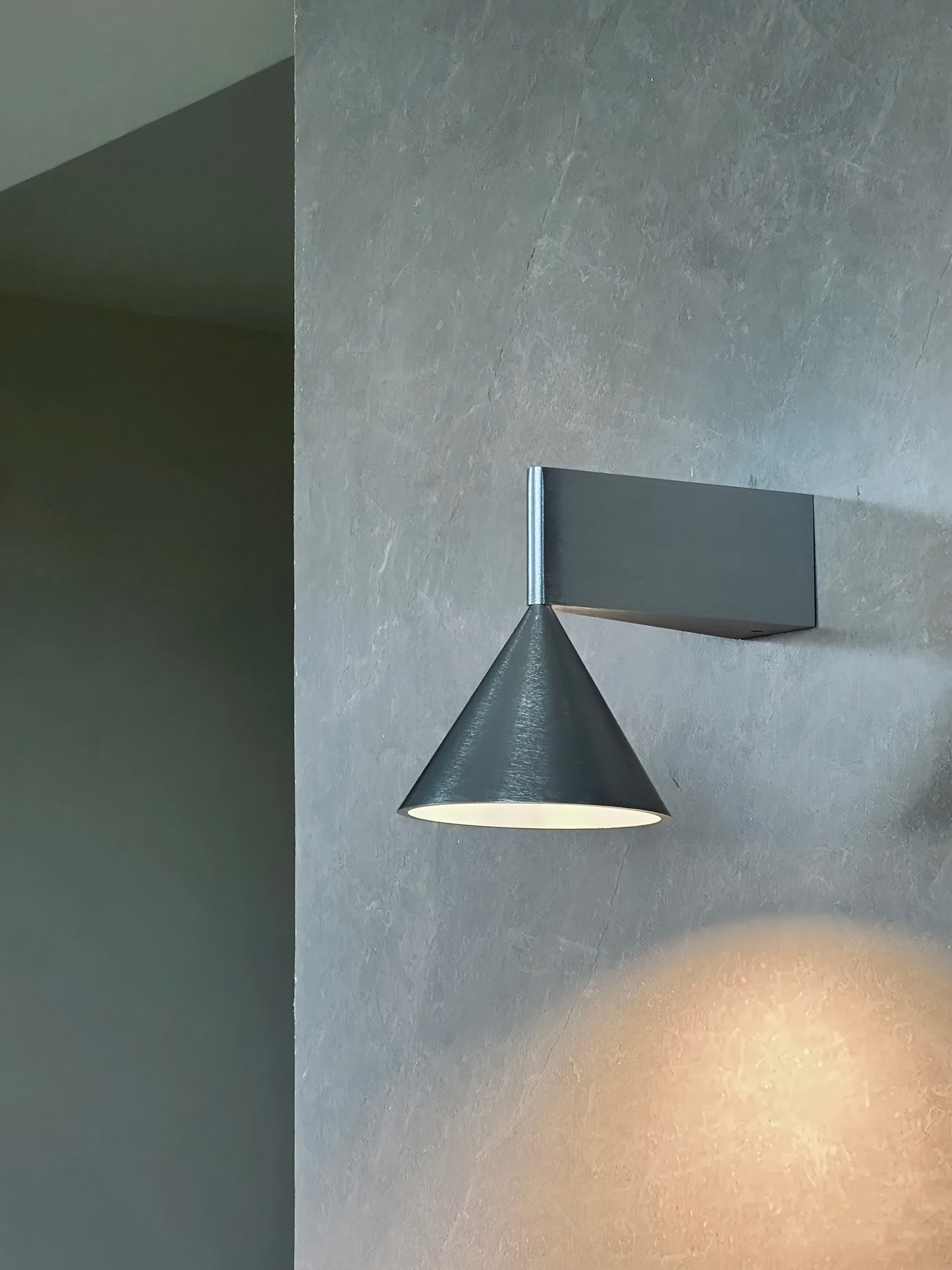 Aluminium Cone Wall Sconce | Brushed Silver & Black | 5W Tri-Colour | Bedroom Corridor | Bulk Supply 2 Aluminium Cone Wall Sconce | Brushed Silver & Black | 5W Tri-Colour | Bedroom Corridor | Bulk Supply - Image 2
